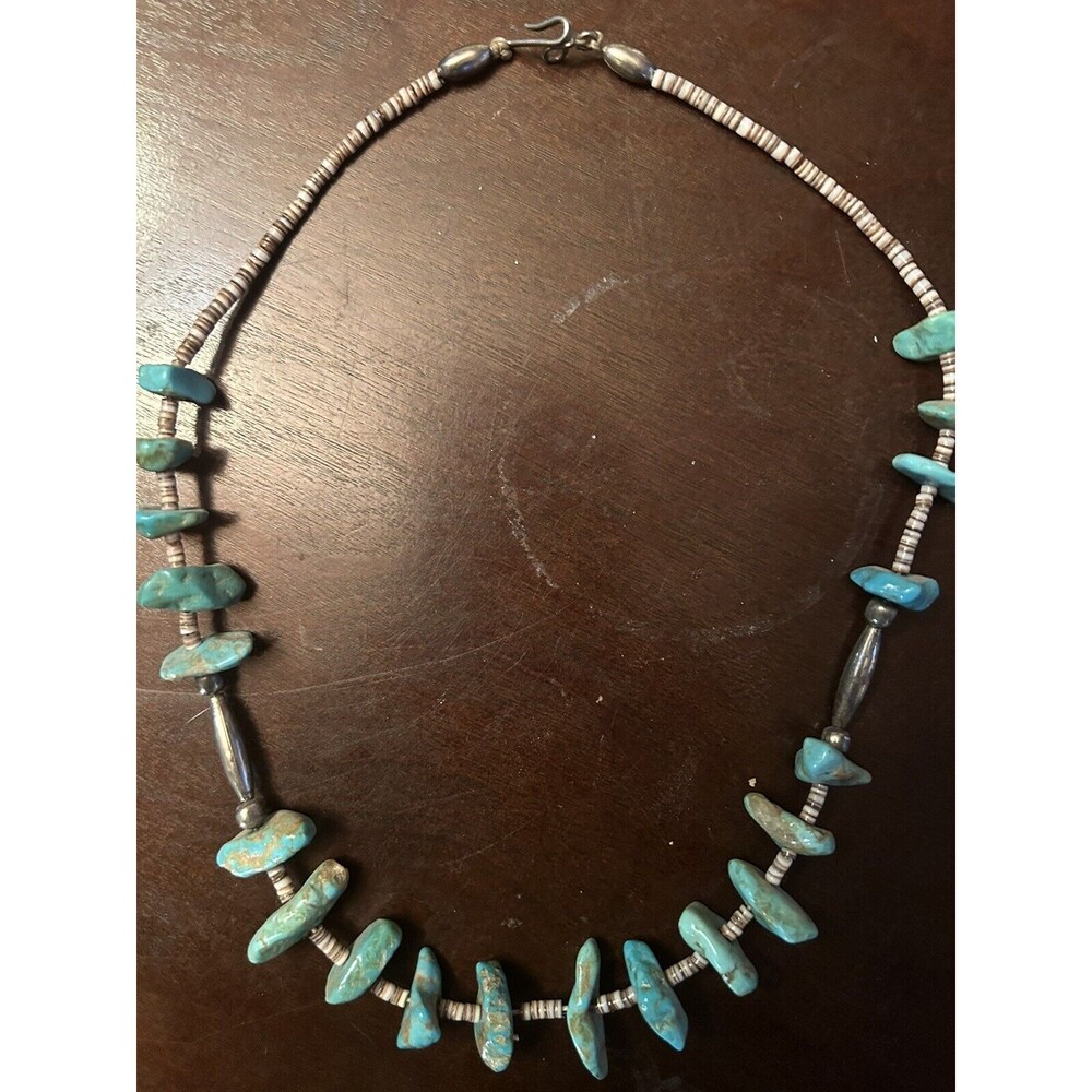 VTG Navajo Turquoise Bead Necklace Clam Shell Silver Old Natural Stone 18 Inch